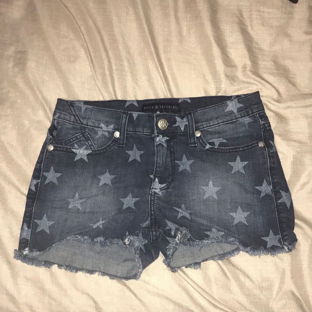 Jean shorts with stars